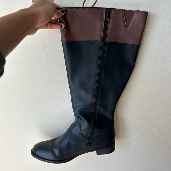 Karen Scott Leather Boot - Picture 2 of 3